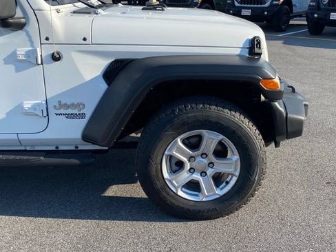 Used 2019 Jeep Wrangler Unlimited Sport S AWD/4WD image 10