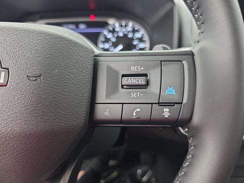 Used 2026 Nissan Rogue SV w/ SV Premium Package image 34