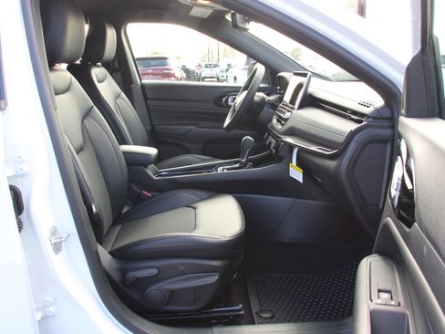 New 2026 Jeep Compass Latitude w/ Quick Order Package 29K image 27