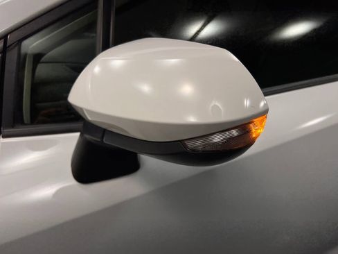 Used 2024 Toyota Corolla SE FWD image 23