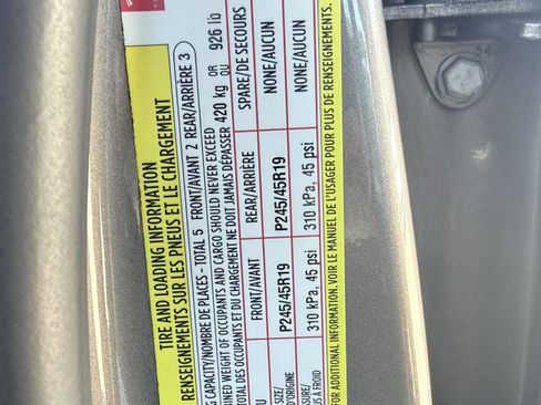 Used 2015 Tesla Model S 70D image 31