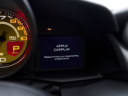 Used 2019 Ferrari 488 Spider RWD image 82