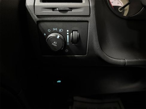 Used 2014 Dodge Challenger R/T w/ Blacktop Package image 17