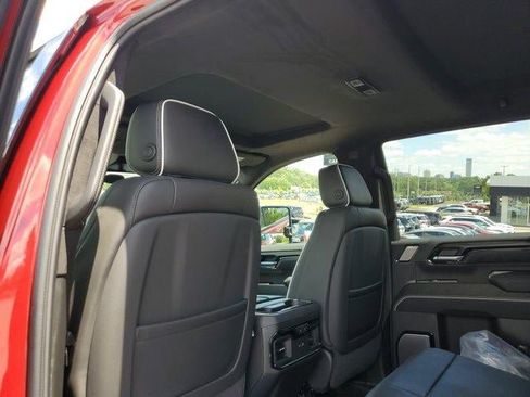 New 2026 GMC Sierra 2500 AT4X w/ AT4X AEV Edition AWD/4WD image 9
