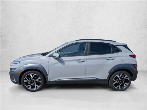 Used 2022 Hyundai Kona Limited FWD image 9