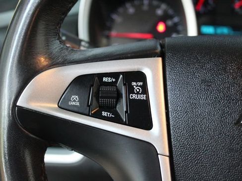 Used 2016 Chevrolet Equinox LT FWD image 16