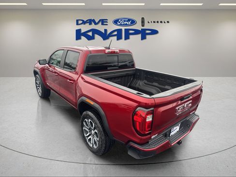 Used 2024 GMC Canyon AT4 w/ Technology Package image 6