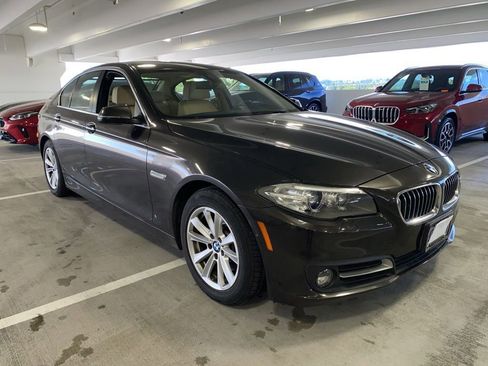 Used 2015 BMW 528i xDrive Sedan AWD/4WD image 6