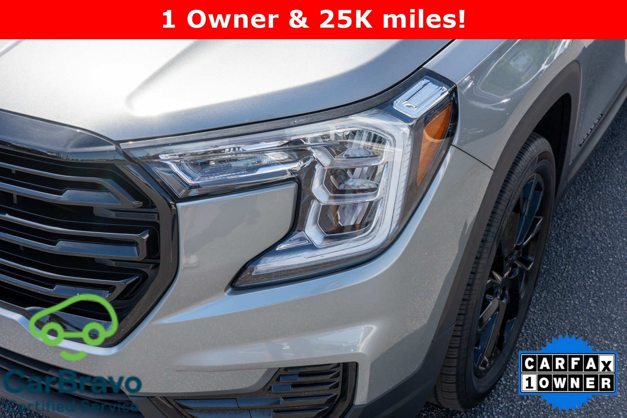 Used 2023 GMC Terrain SLE w/ Driver Convenience Package FWD image 9