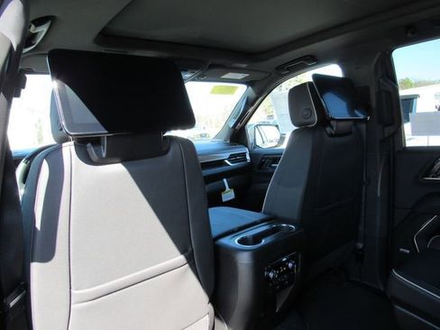 New 2026 GMC Yukon Elevation w/ Elevation Premium Package image 30