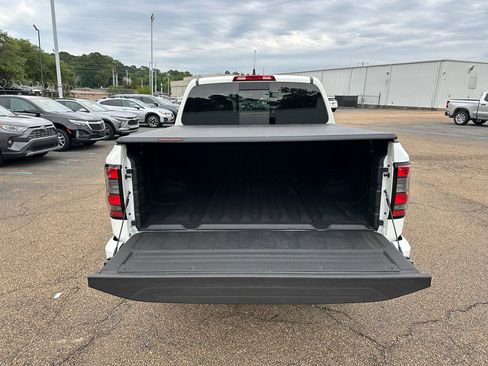 Used 2024 Nissan Frontier PRO-4X w/ Off-Road Protection Package AWD/4WD image 24