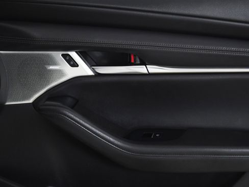 Used 2021 MAZDA MAZDA3 2.5 Turbo Sedan w/Premium Plus image 28