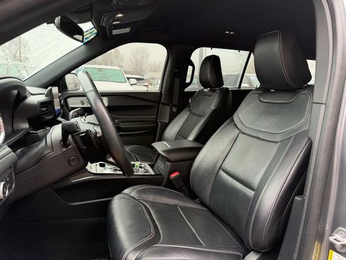 Used 2021 Ford Explorer ST w/ Equipment Group 401A image 10