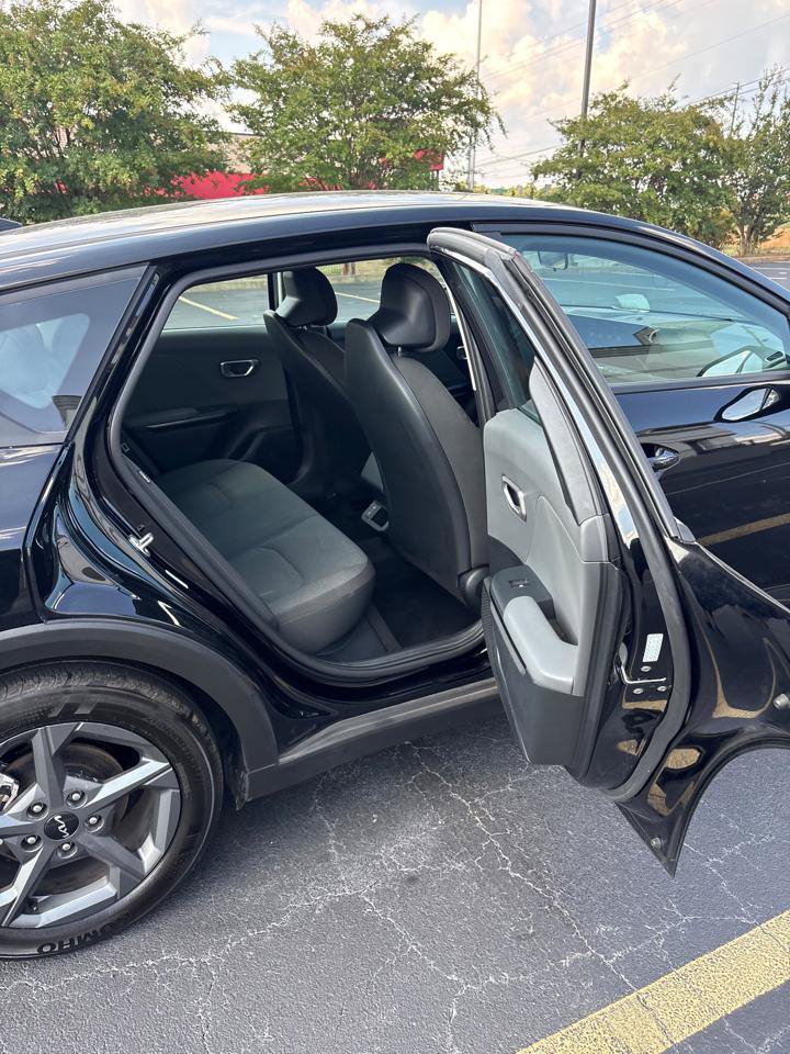 Used 2025 Kia K4 FWD image 13