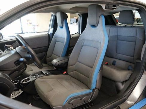 Used 2016 BMW i3 image 2