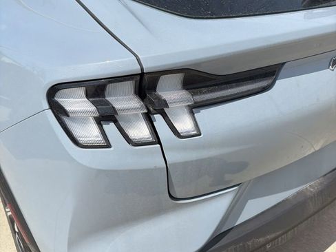 Used 2025 Ford Mustang Mach-E Select w/ Comfort Package Lite image 17