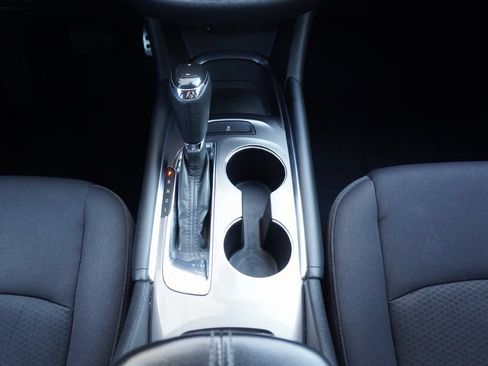 Used 2016 Chevrolet Malibu LT image 20