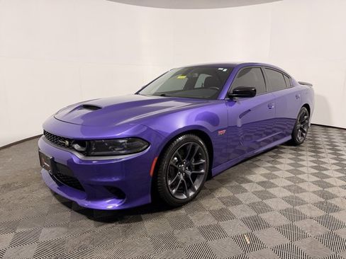 Certified 2023 Dodge Charger Scat Pack w/ Harman/Kardon Audio Group image 4