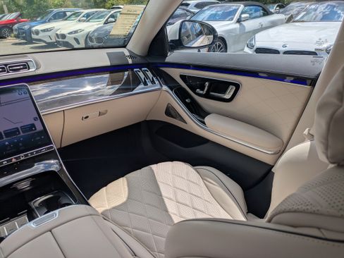 Certified 2023 Mercedes-Benz S 580 4MATIC Sedan image 15