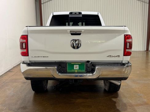 Used 2022 RAM 2500 Limited AWD/4WD image 7