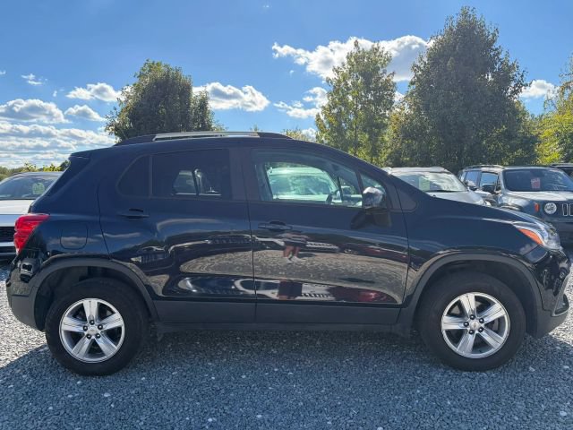 Used 2021 Chevrolet Trax LT AWD/4WD image 4