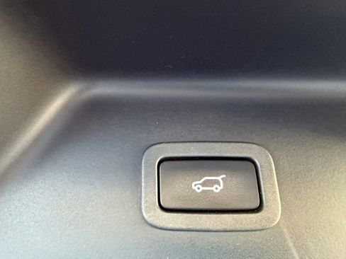 Certified 2019 Land Rover Range Rover Autobiography image 34