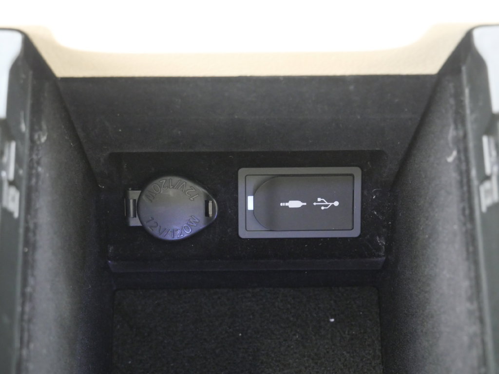Used 2015 Lexus ES 350 w/ Ultra Luxury Package FWD image 24