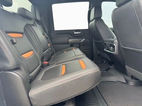 Used 2023 GMC Sierra 2500 AT4 w/ Gooseneck/5TH Wheel Package image 16