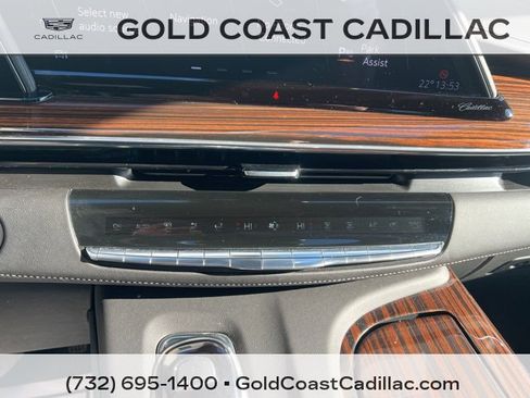 Certified 2023 Cadillac Escalade Premium Luxury image 31
