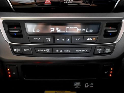 Used 2022 Honda Pilot Special Edition image 23