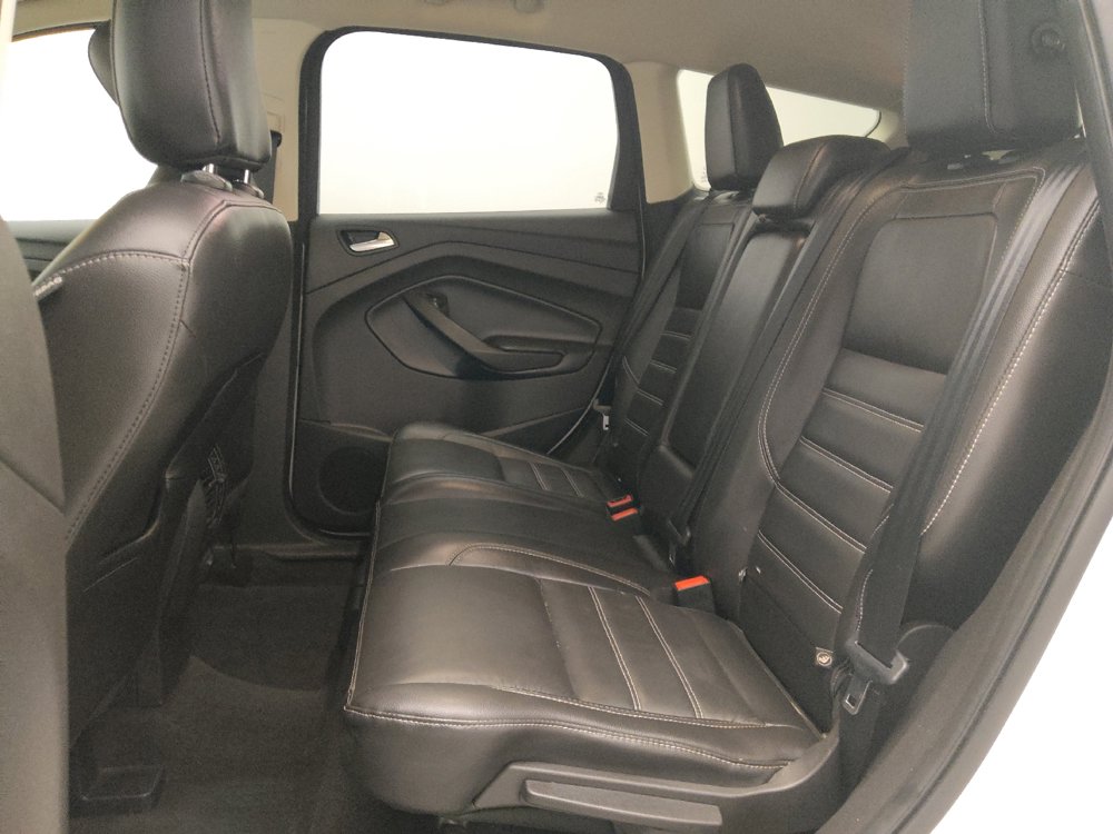 Used 2018 Ford Escape SEL w/ Ford Safe & Smart Package FWD image 18
