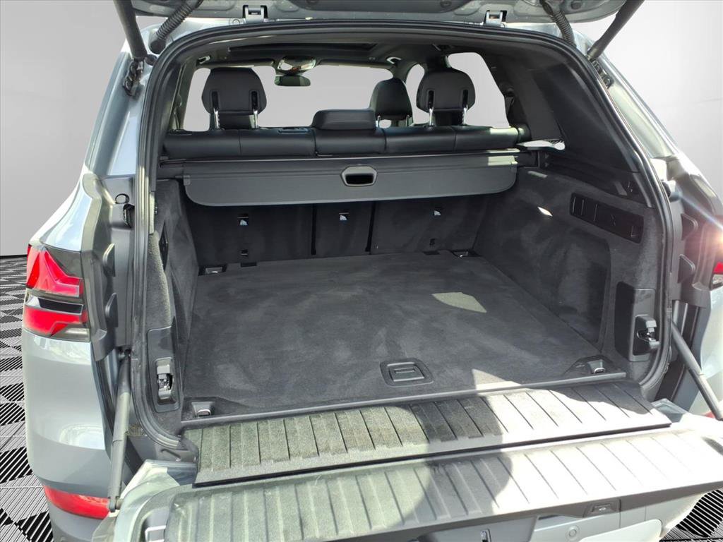 Used 2024 BMW X5 xDrive40i w/ Premium Package AWD/4WD image 27