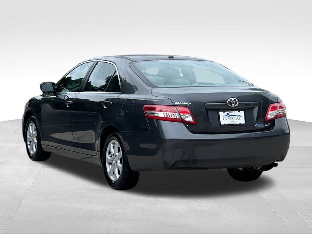Used 2011 Toyota Camry LE w/ LE Extra-Value Pkg FWD image 13