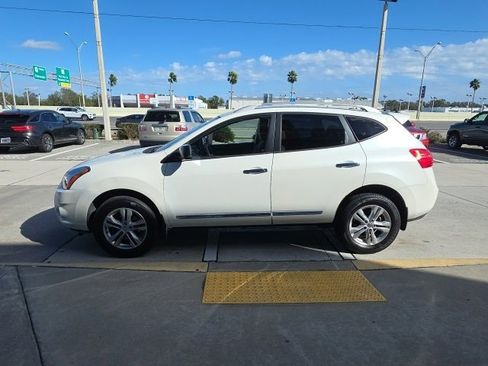 Used 2015 Nissan Rogue S w/ Convenience Package image 7