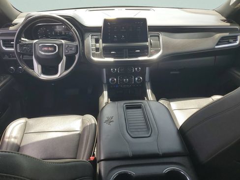 Used 2023 GMC Yukon SLT RWD image 11