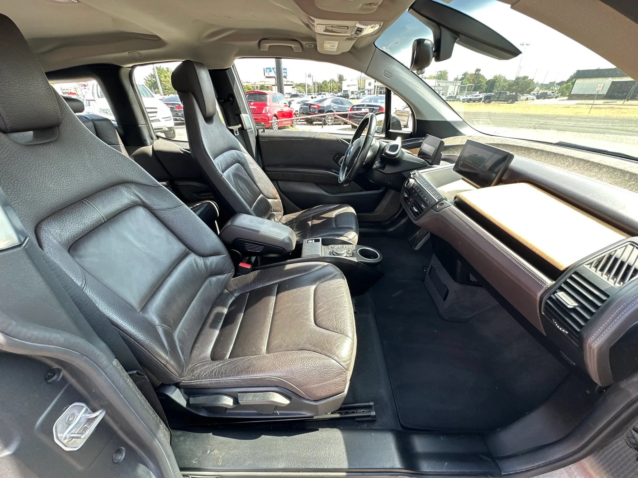 Used 2015 BMW i3 w/ Range Extender RWD image 13
