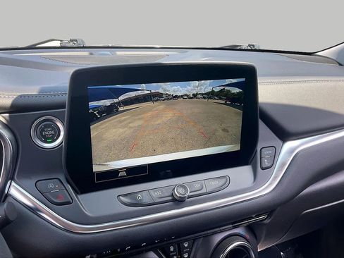 Used 2024 Chevrolet Blazer LT w/ Convenience Package FWD image 25
