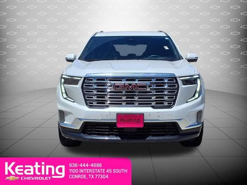 Used 2025 GMC Acadia Denali w/ Super Cruise Package FWD image 3