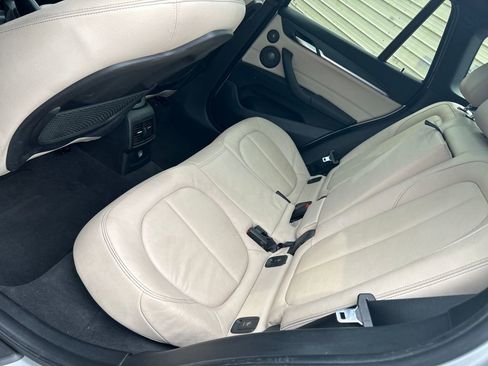 Used 2017 BMW X1 xDrive28i image 24