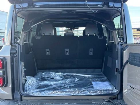 New 2025 Ford Bronco Raptor image 20