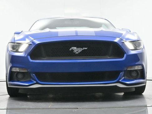 Used 2017 Ford Mustang GT Premium RWD image 42