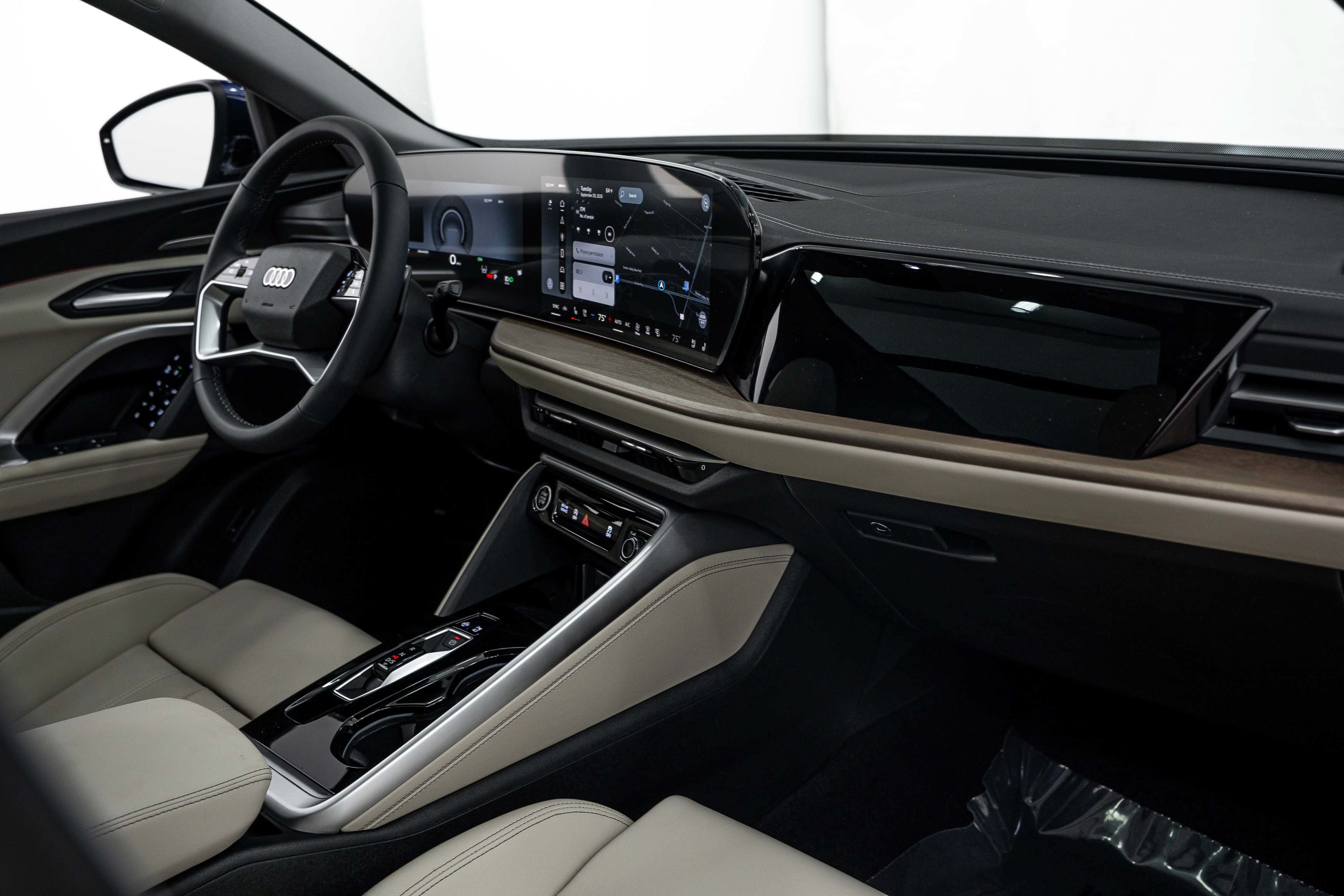 New 2026 Audi Q5 Premium Plus AWD/4WD image 11