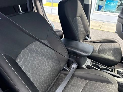 Used 2020 Mitsubishi Outlander Sport Black Edition FWD image 23