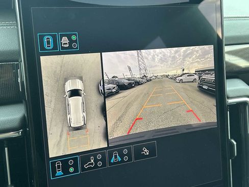 New 2026 GMC Yukon Elevation AWD/4WD image 15