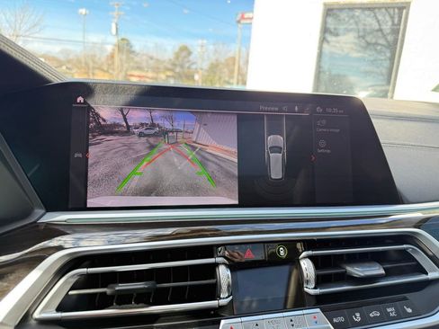 Used 2020 BMW X7 xDrive40i w/ Premium Package image 9