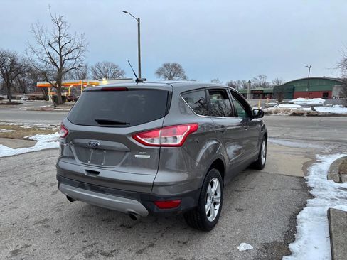 Used 2014 Ford Escape SE image 5