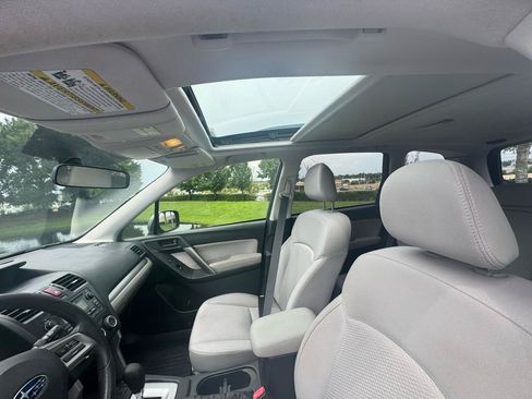 Used 2014 Subaru Forester 2.5i Premium w/ Protection Package #1 AWD/4WD image 17