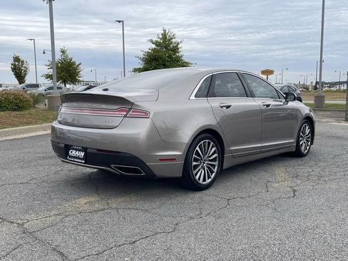 Used 2019 Lincoln MKZ Reserve image 7