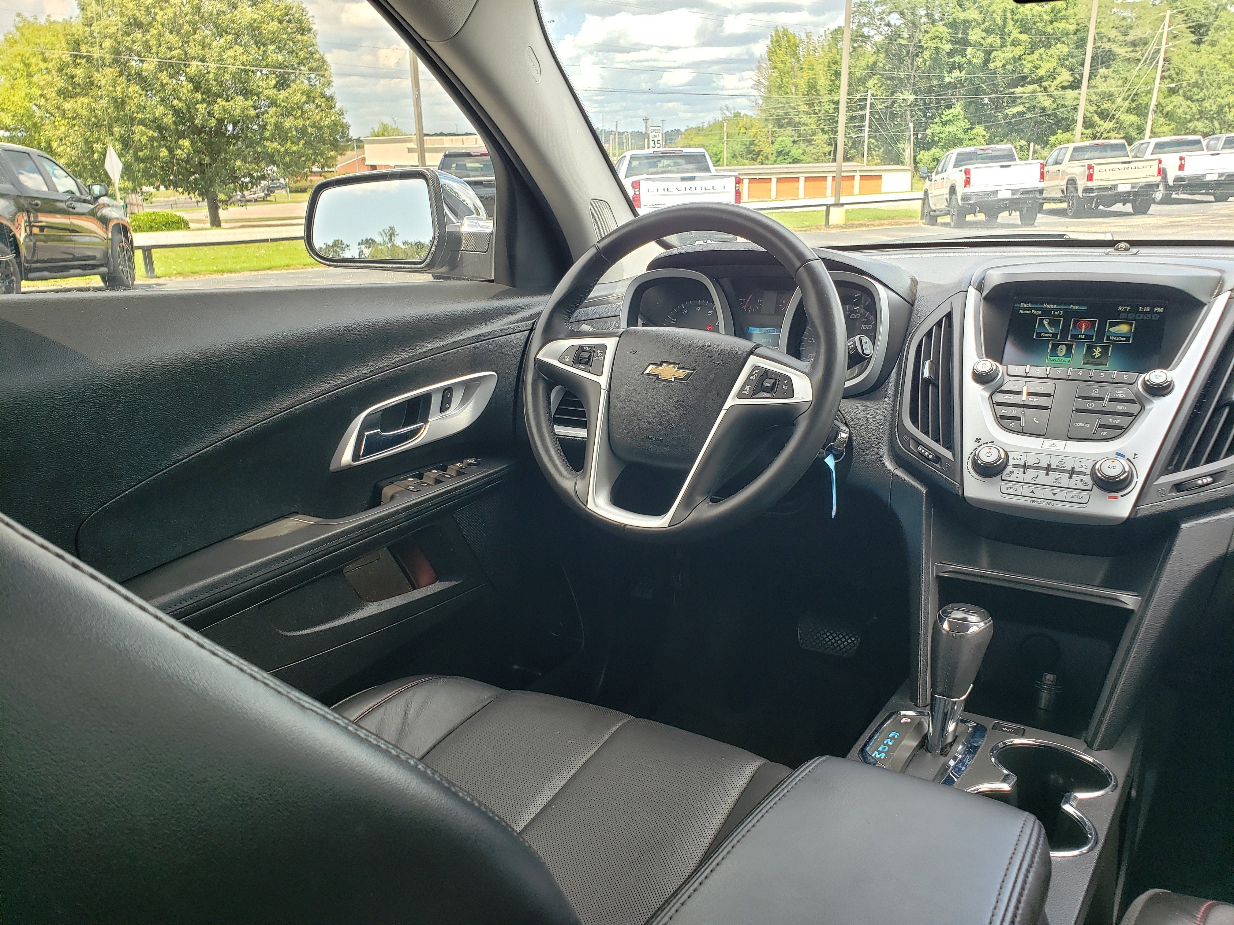 Used 2016 Chevrolet Equinox LTZ w/ Enhanced Convenience Package FWD image 34