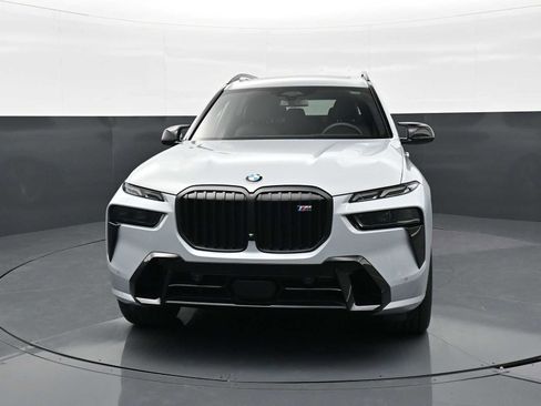 Used 2026 BMW X7 M60i AWD/4WD image 2